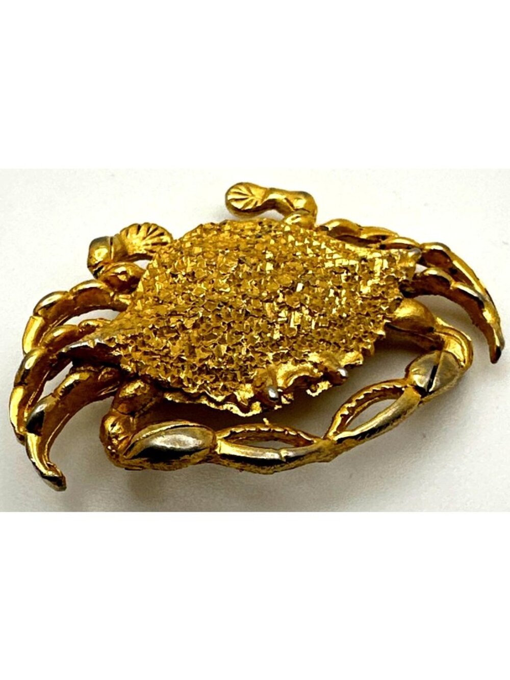 Whimsical Zodiac Crab Brooch Pin Gold Tone Birthday Beach Summer Festive Sealife